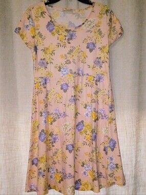 Ladies' Pink Floral Short-Sleeve Swing Dress